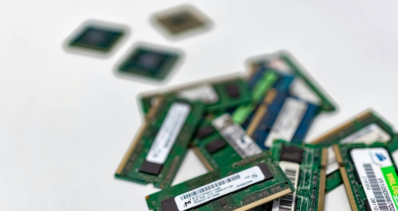 Will AI make technology more expensive in 2026? – Pickr